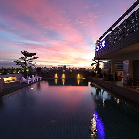 Bangkok Inter Place Exteriör bild